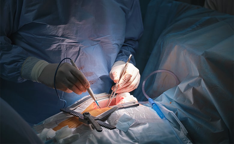 Cirujano General Guayaquil Clínica Kennedy Dr. Ricardo Garcia-min